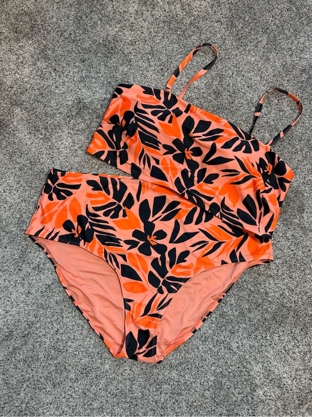 Old Navy Coral and Black Floral High-Waist Bikini - Picture 5 of 6